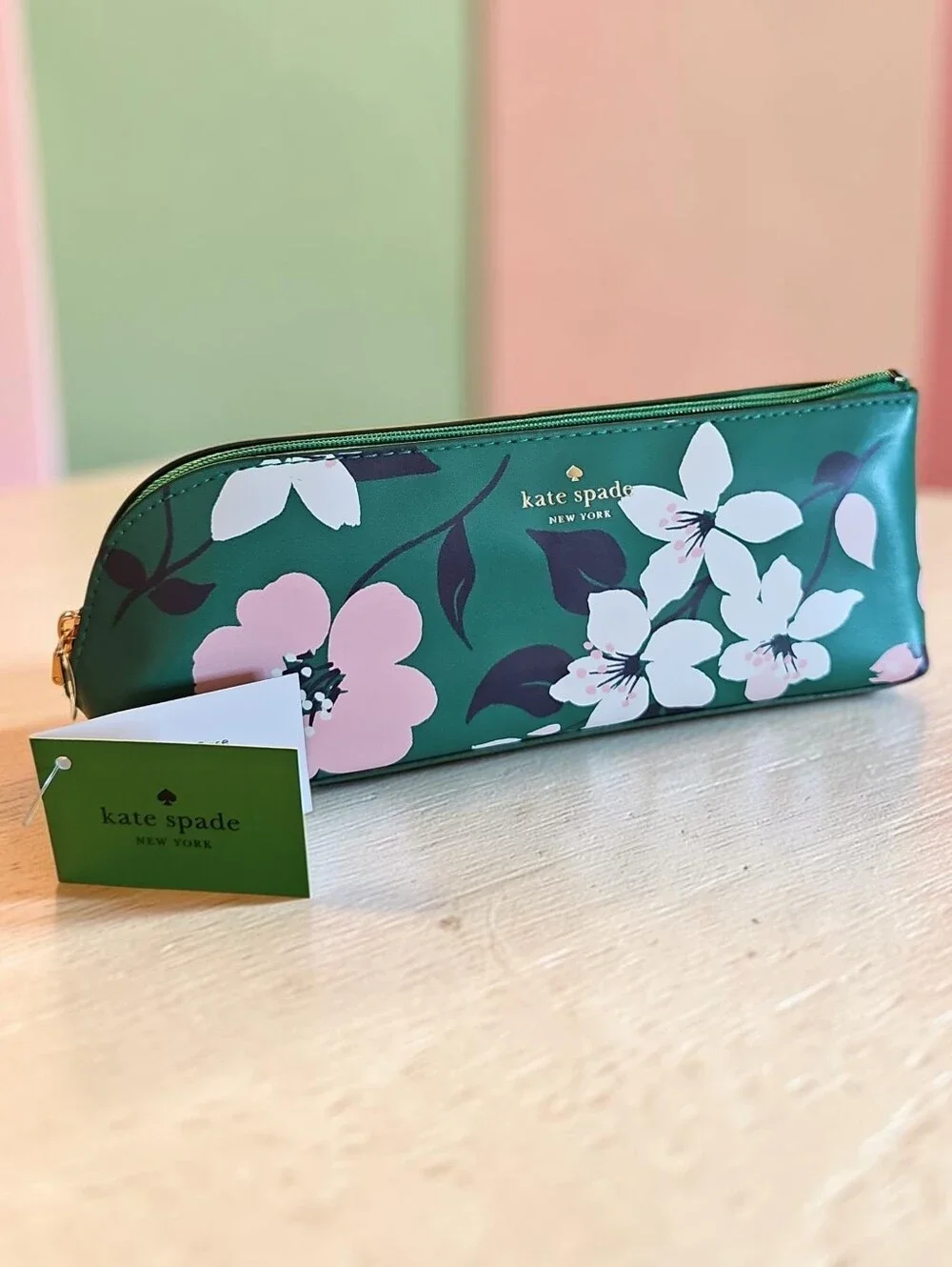 kate Spade  NWT Green Floral Phone Case Pouch with Pink & White Blossoms